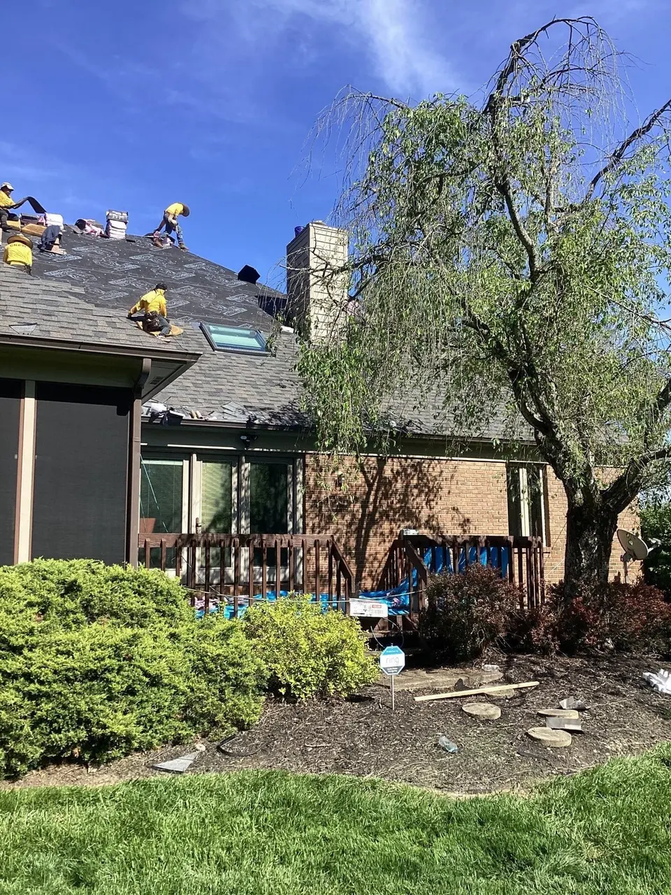 Rooftop Relief crew replacing a roof on a Montgomery, Ohio home