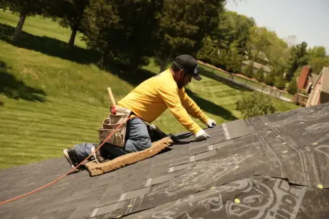 Roof repair service in Cincinnati