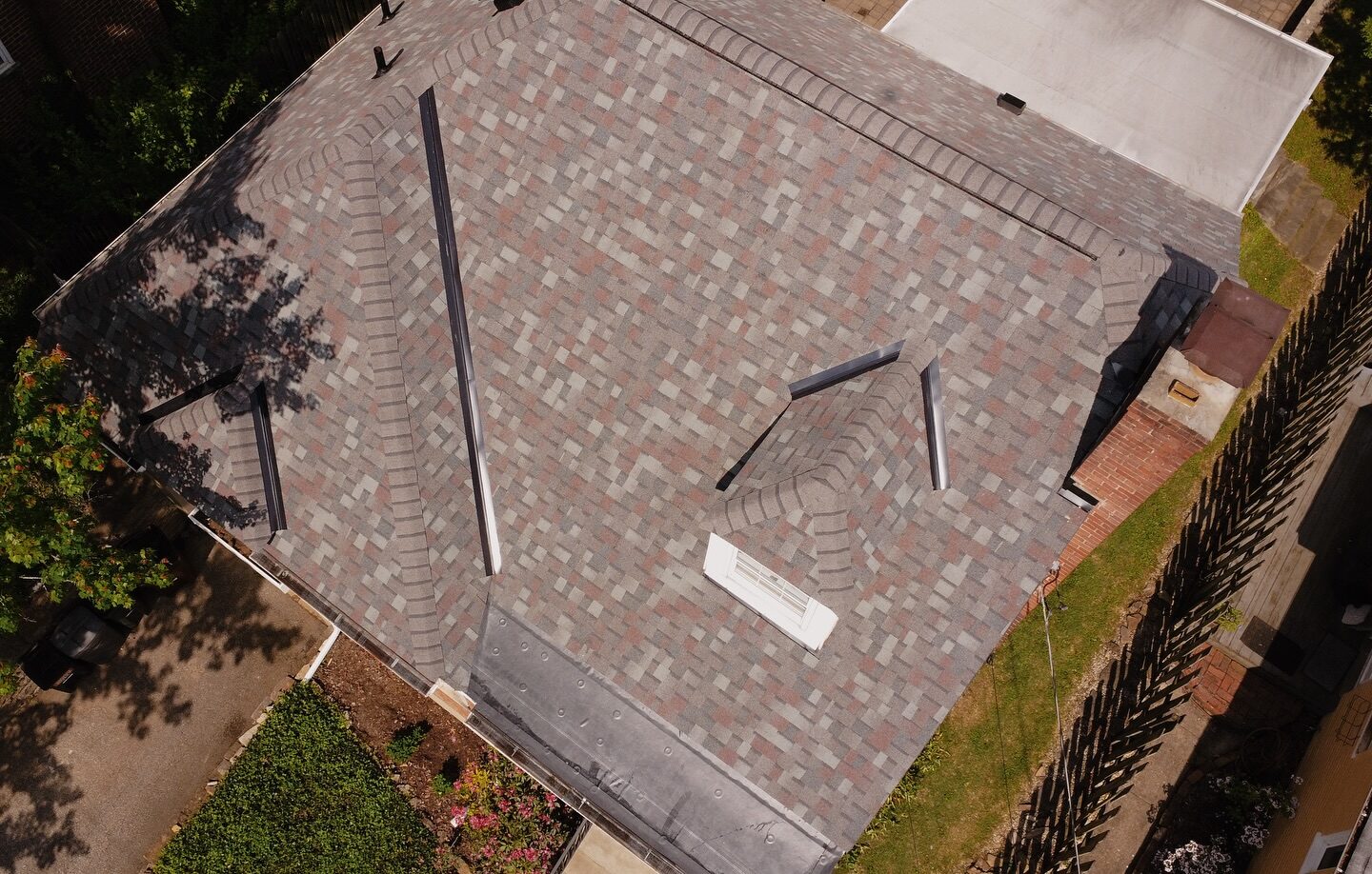 5 Signs Cincinnati Homeowners Need a Roof Replacement
